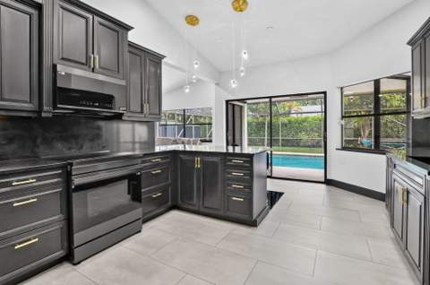 8839 NW 49th Drive, Coral Springs FL - photo 22 of 61