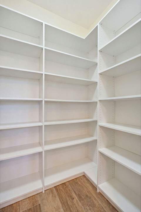 11796 Valencia Gardens Avenue, Palm Beach Gardens FL - photo 16 of 69