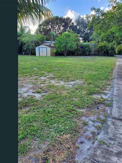 264 NE 45th Street, Deerfield Beach FL - photo 20 of 22