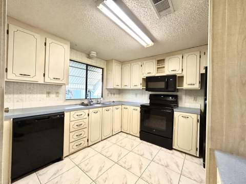 6978 SE Delegate Street, Hobe Sound FL - photo 10 of 19