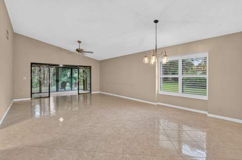 2600 Aloe Avenue, Coconut Creek FL - photo 8 of 46