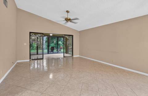 2600 Aloe Avenue, Coconut Creek FL - photo 9 of 46