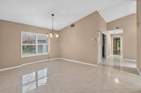 2600 Aloe Avenue, Coconut Creek FL - photo 12 of 46