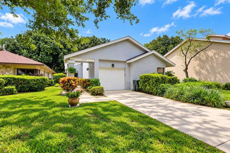 3 bedroom Single Family Residence at 2600 Aloe Avenue, Tartan Coconut Creek-Parcel "C", Coconut Creek — photo 2
