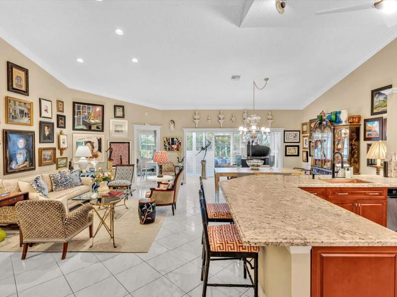 2 bedroom Condominium at 14406 Via Royale #1, Emerald Pointe Condo, Delray Beach — photo 5