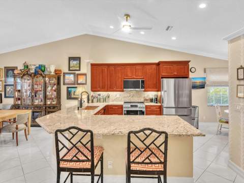 14406 Via Royale #1, Delray Beach FL - photo 7 of 67