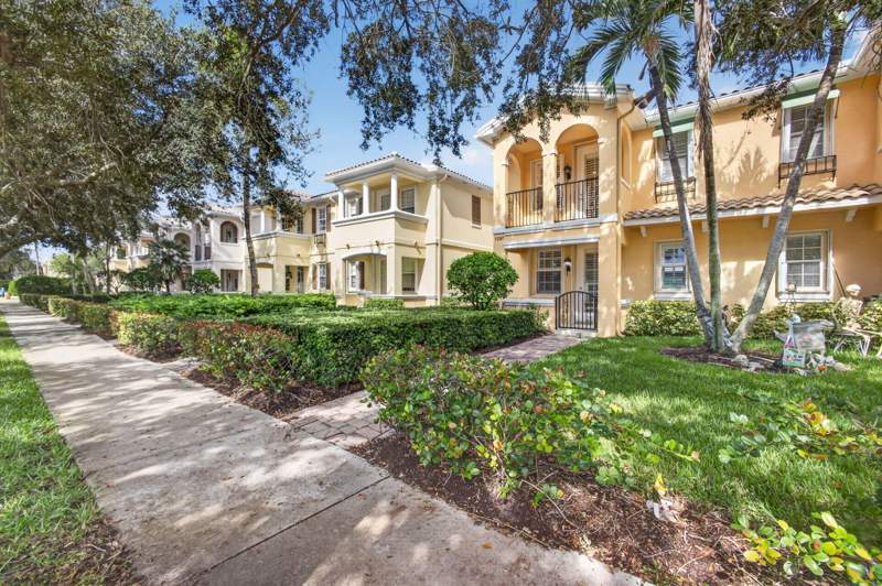 4 bedroom Townhouse at 1597 Jeaga Drive, Tuscany At Abacoa 2, Jupiter — photo 2