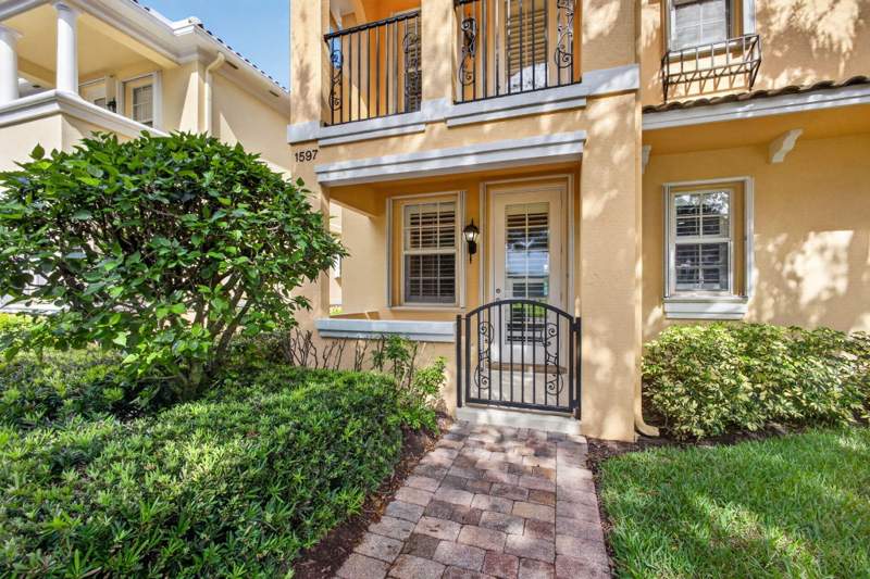 4 bedroom Townhouse at 1597 Jeaga Drive, Tuscany At Abacoa 2, Jupiter — photo 4