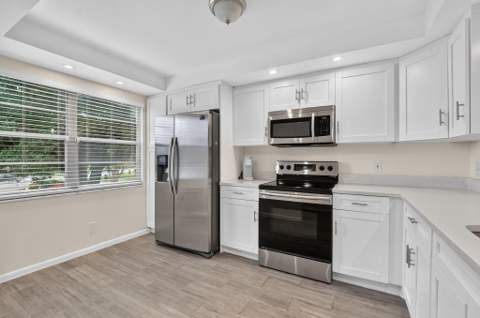 4302 Martinique Circle #A2, Coconut Creek FL - photo 8 of 38