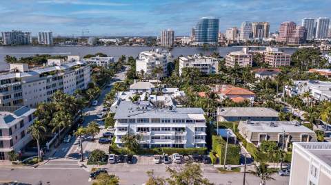 401 Peruvian Avenue #1040, Palm Beach FL - photo 14 of 17