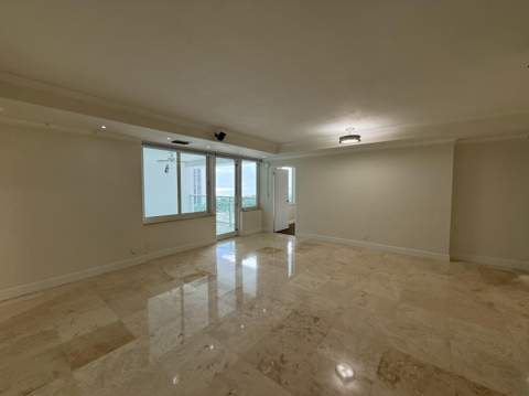 3233 NE 34th #1712, Fort Lauderdale FL - photo 9 of 32