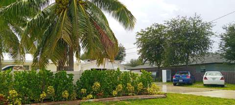 1975 Palm Acres Drive, Palm Springs FL - photo 6 of 27
