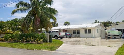 1975 Palm Acres Drive, Palm Springs FL - photo 8 of 27