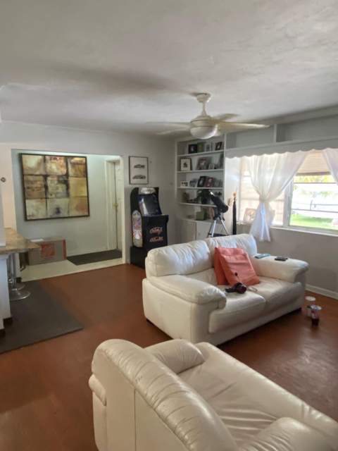 1975 Palm Acres Drive, Palm Springs FL - photo 15 of 27