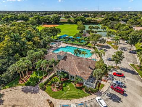 7598 Downwinds Lane, Lake Worth FL - photo 8 of 51