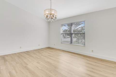107 Greenbriar Drive, Jupiter FL - photo 16 of 30