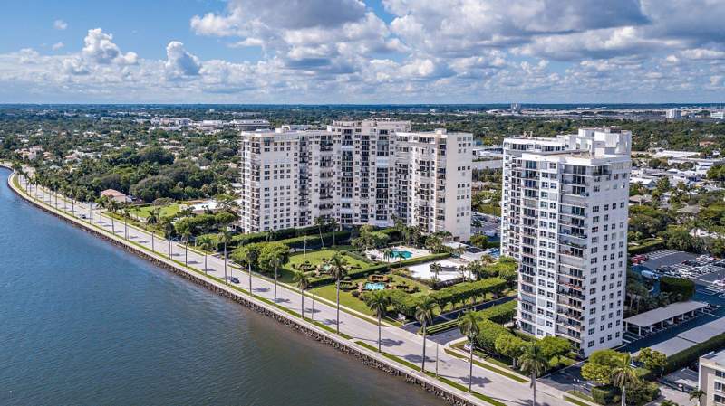 1 bedroom Condominium at 1801 S Flagler Drive #1506, Rapallo South Condo, West Palm Beach — photo 4