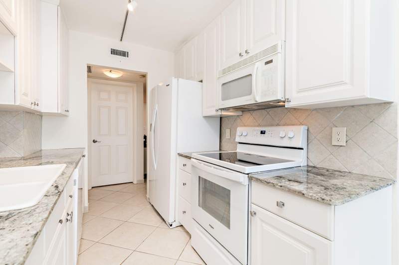 1 bedroom Condominium at 1801 S Flagler Drive #1506, Rapallo South Condo, West Palm Beach — photo 5