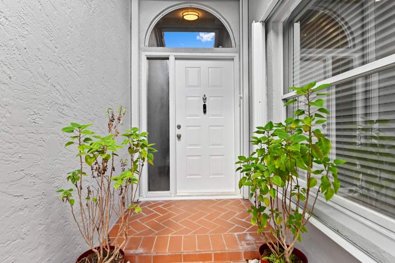 2 bedroom Condominium at 7571 Seafoam Court, Palm Isles I, II And III Condos, Boynton Beach — photo 4