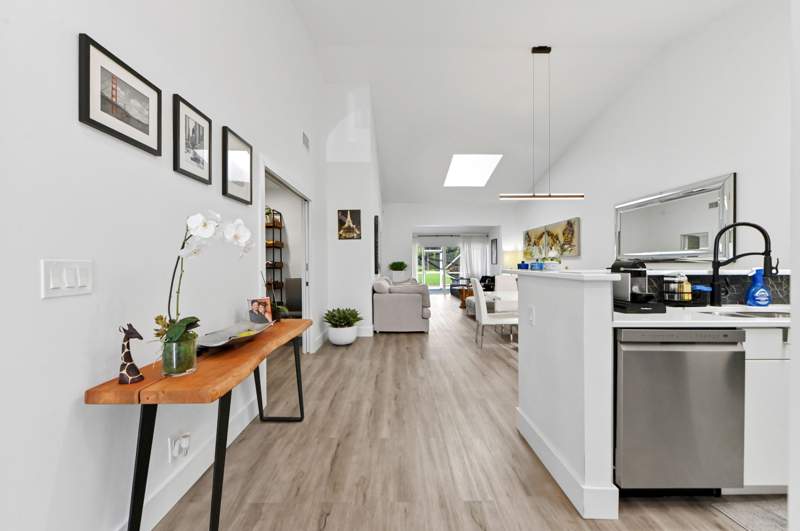 2 bedroom Condominium at 7571 Seafoam Court, Palm Isles I, II And III Condos, Boynton Beach — photo 5