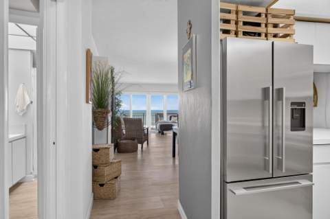710 N Ocean Boulevard #506, Pompano Beach FL - photo 15 of 52