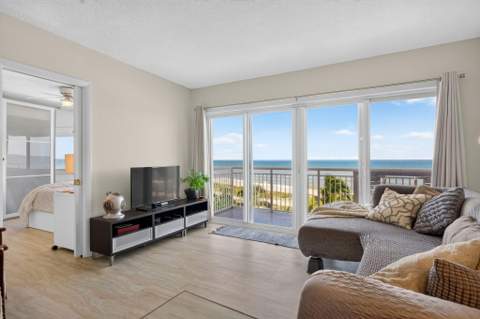 710 N Ocean Boulevard #506, Pompano Beach FL - photo 9 of 52