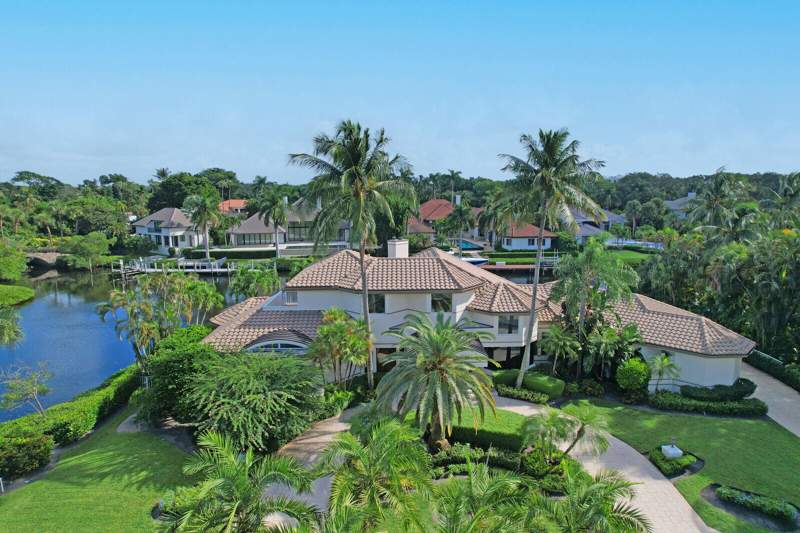 4 bedroom Single Family Residence at 13868 Le Bateau Isle, Frenchmans Creek Par B, Palm Beach Gardens — photo 2