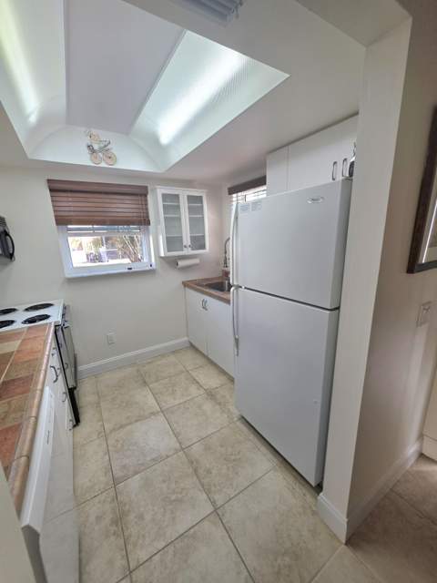 311 Waterside Drive, Hypoluxo FL - photo 6 of 37