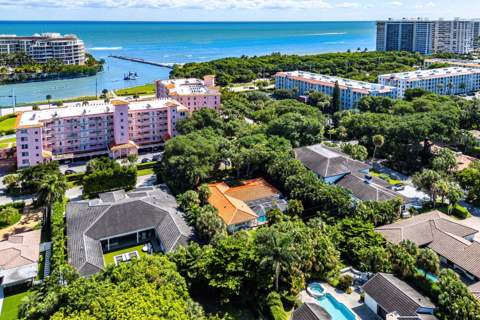 1075 Banyan Road, Boca Raton FL - photo 23 of 27