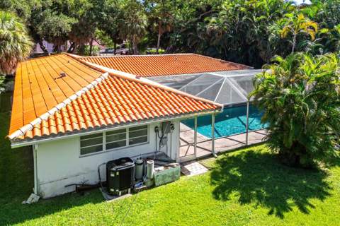 1075 Banyan Road, Boca Raton FL - photo 16 of 27