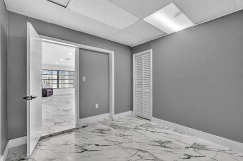 4402 NW 43rd Terrace, Tamarac FL - photo 24 of 34
