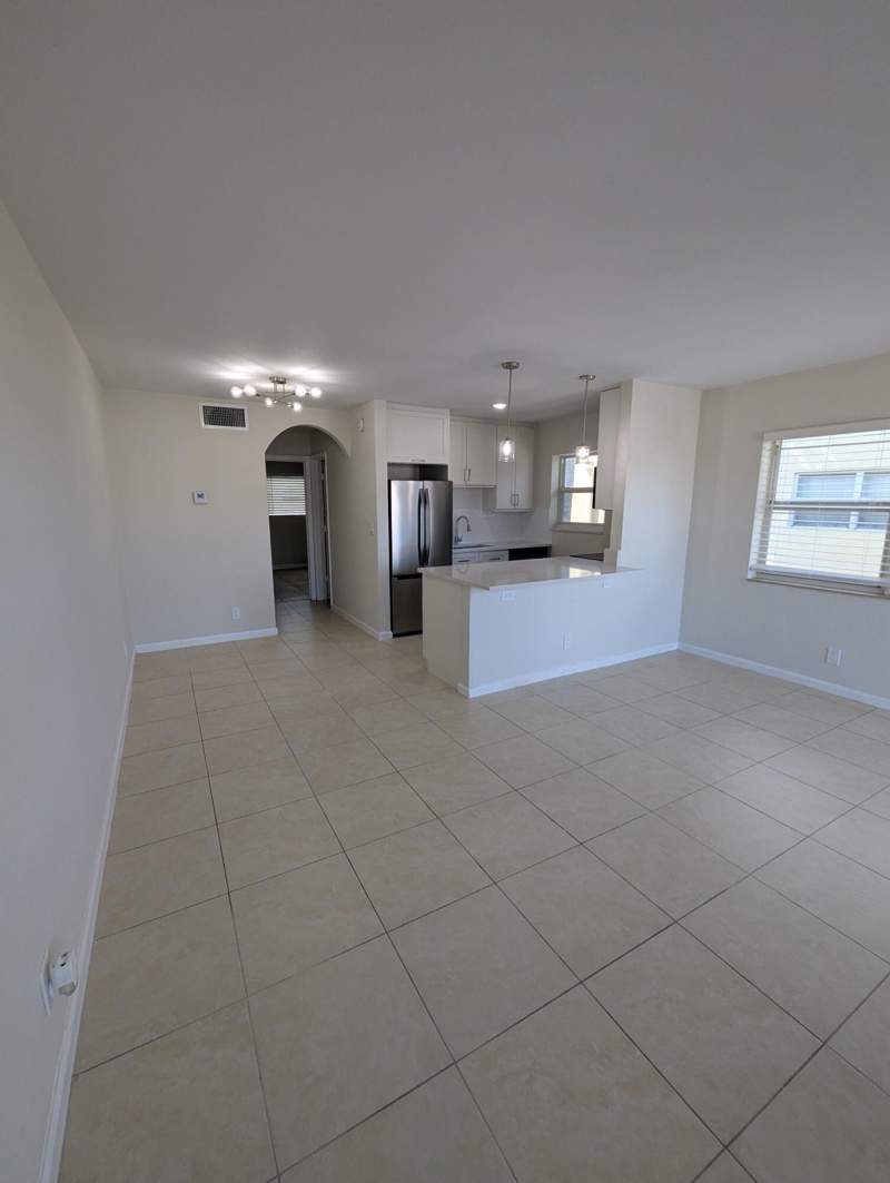 1 bedroom Condominium at 2120 NE 42nd Court #5, Gardens At Lighthouse Point, Lighthouse Point — photo 4