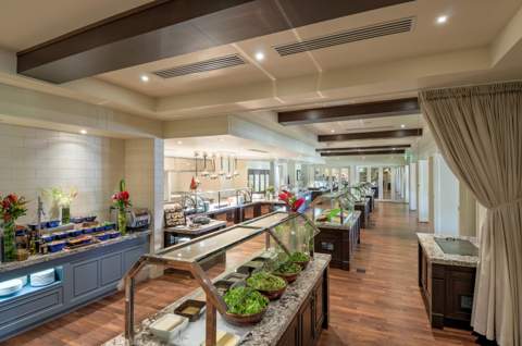 17345 Loch Lomond Way, Boca Raton FL - photo 10 of 55