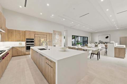 3500 Embassy Drive, West Palm Beach FL - photo 7 of 50