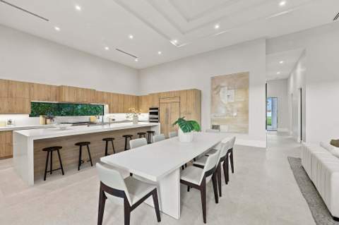 3500 Embassy Drive, West Palm Beach FL - photo 13 of 50