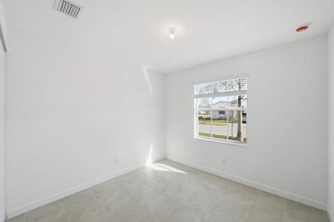 3592 Spanish Cedar Place, Fort Pierce FL - photo 10 of 16