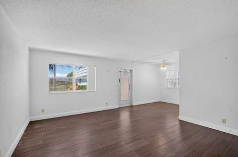 152 Valencia G Boulevard, Delray Beach FL - photo 9 of 33