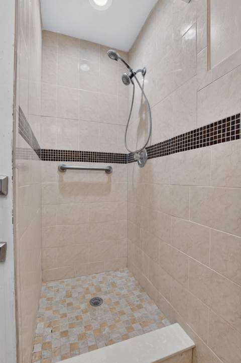 152 Valencia G Boulevard, Delray Beach FL - photo 16 of 33