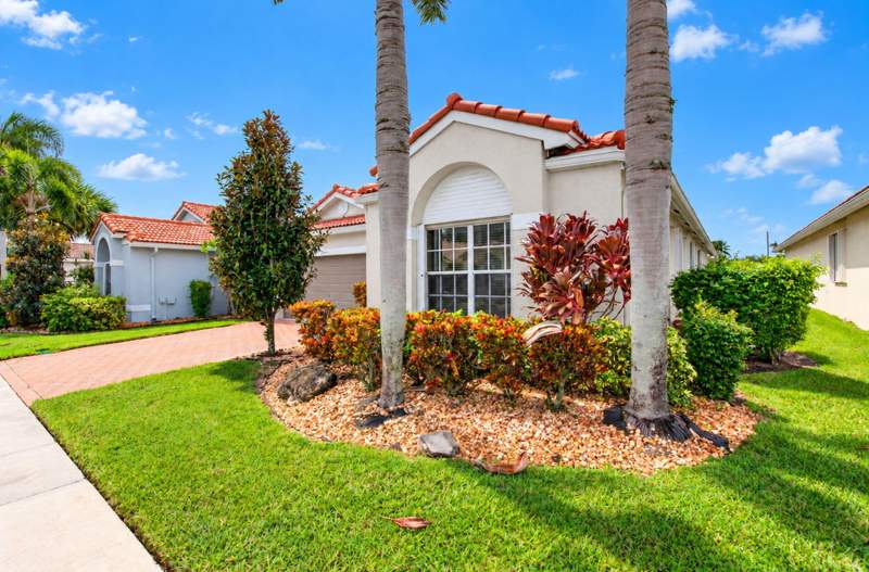 3 bedroom Single Family Residence at 10410 Utopia Circle, Grove Isle, Boynton Beach — photo 3