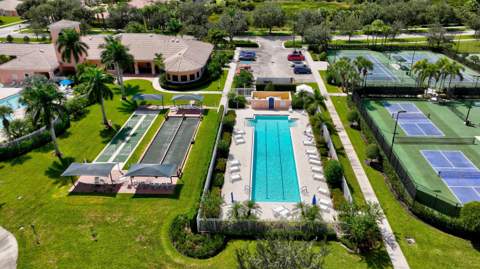11215 SW Pembroke Drive, Port St. Lucie FL - photo 22 of 49