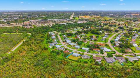1362 SE Buckingham Terrace, Port St. Lucie FL - photo 17 of 20