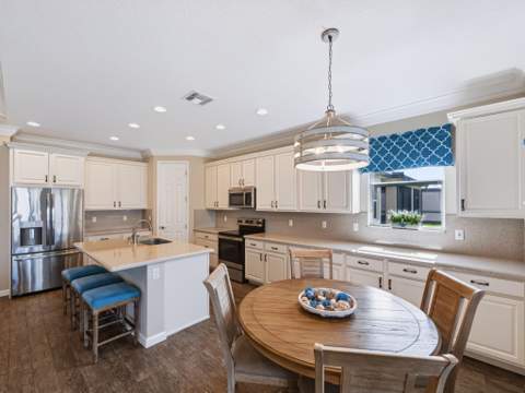 11210 SW Lake Park Drive, Port St. Lucie FL - photo 9 of 96