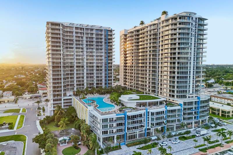 2 bedroom Condominium at 220 Lake Shore Drive #1913, Nautilus 220 Condo, West Palm Beach — photo 4
