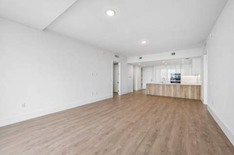 220 Lake Shore Drive #1913, West Palm Beach FL - photo 13 of 41