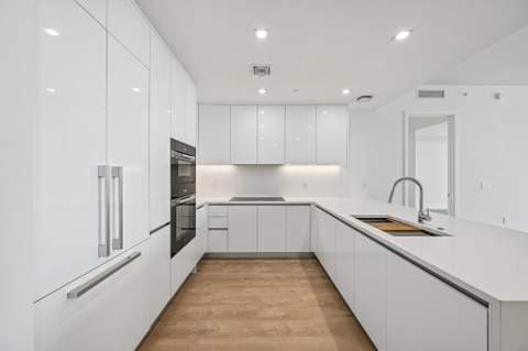 220 Lake Shore Drive #1913, West Palm Beach FL - photo 7 of 41