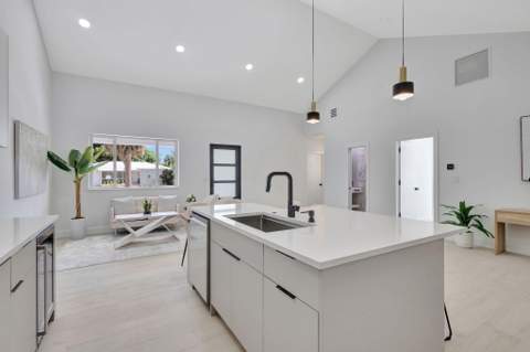 338 Palmetto Street, West Palm Beach FL - photo 10 of 32