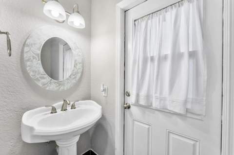 8103 Covington Court, Lake Worth FL - photo 23 of 58