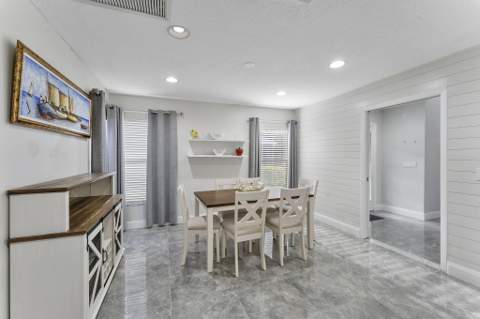 8103 Covington Court, Lake Worth FL - photo 12 of 58