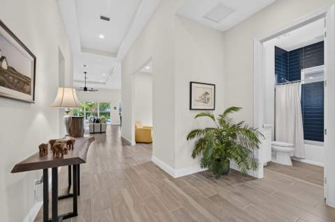 9940 Regency Way, Palm Beach Gardens FL - photo 13 of 97