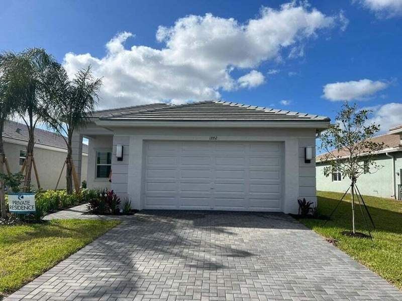 3 bedroom Single Family Residence at 13352 SW River Rock Road, Valencia Grove, Riverland, Port St. Lucie — photo 3